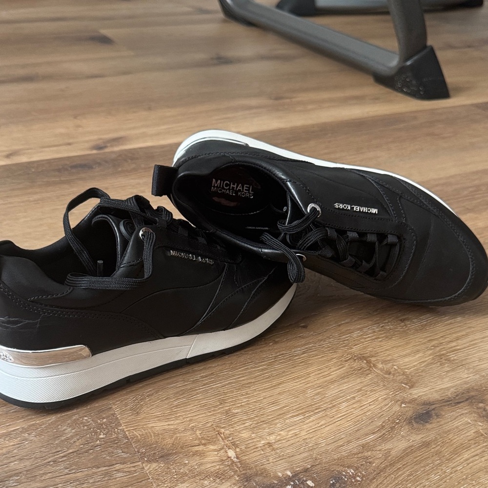 Michael Kors NOT MENS Black and White Sneakers